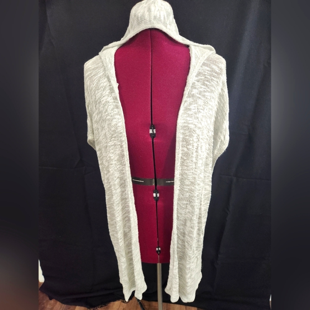 Sleeveless Hooded Cardigan